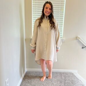 Dressed in Lala button down top/dress? (tiny untreated pink stain)